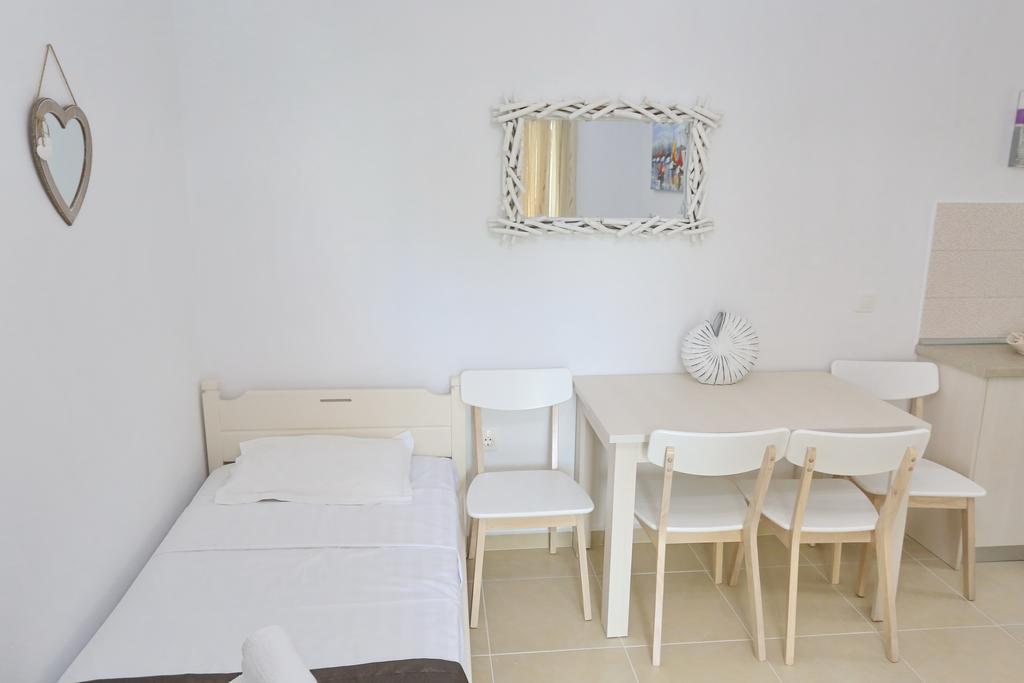 Villa Repas Пефкохори Екстериор снимка