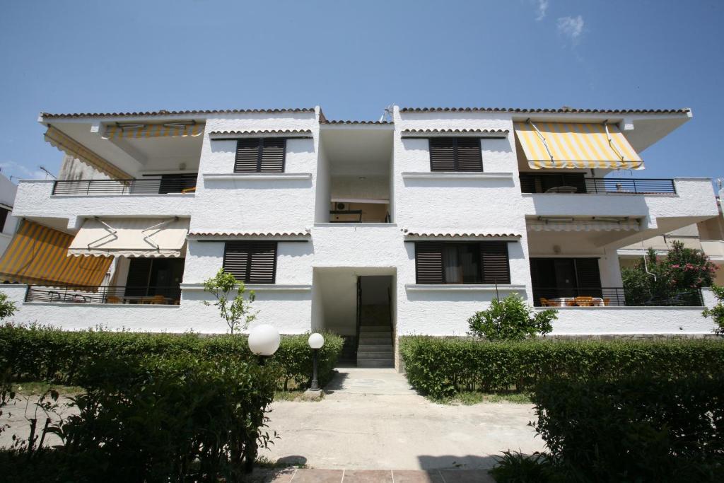 Villa Repas Пефкохори Екстериор снимка