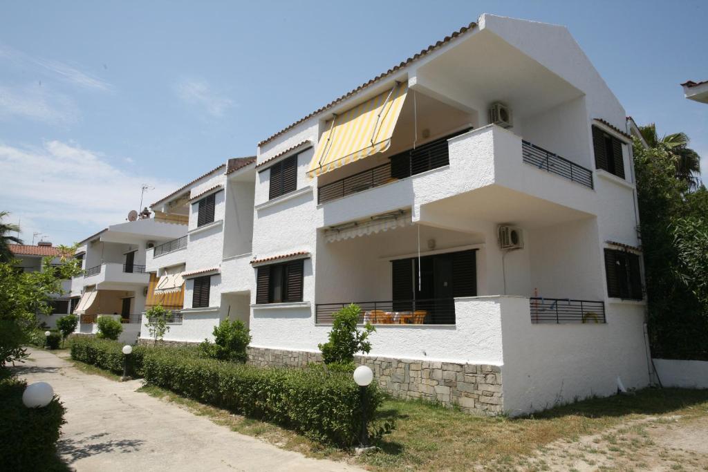 Villa Repas Пефкохори Екстериор снимка