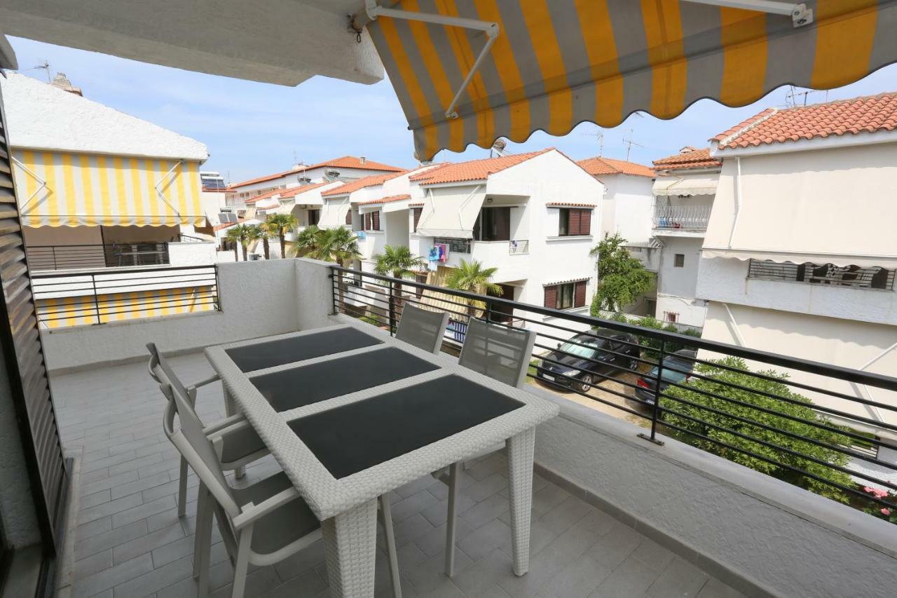 Villa Repas Пефкохори Екстериор снимка
